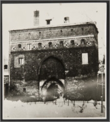 [Toruń, Brama Klasztorna]