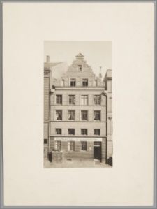 [Toruń, kamienica przy ulicy Łaziennej 4]