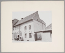 [Toruń, dom mieszkalny przy ulicy św. Katarzyny 4]