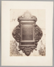 [Toruń, epitafium Jana Mucka von Muckendorf z kościoła Wniebowzięcia Najświętszej Marii Panny i Bł. ks. Stefana W. Frelichowskiego]