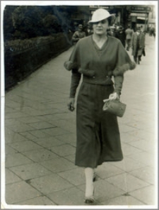 Spacer ulicą Mostową