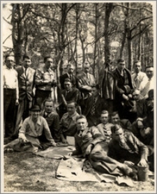 W Puszczy Kampinoskiej dnia 14 maja 1937 r.