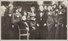 Zespół Pieśni Dawnej w foyer NOT-u