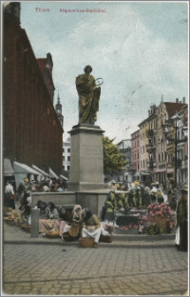 Torun - pomnik Mikołaja Kopernika