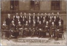 Maturzyści z Komisją Egzaminacyjną