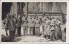 Uczniowie szkoły dla dorosłych